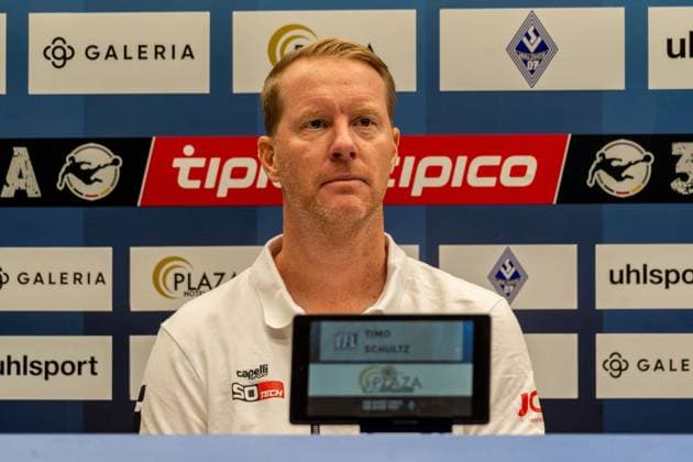 Cropped image, Portrait Timo Schultz VfL Osnabrueck, Head coach at the press conference, GER, SV Waldhof Mannheim vs VfL Osnabrueck, Football, 3 Liga, Matchday 10, Season 2025 2026, 04 10 2025, DFB REGULATES PROHIBIT ANY USE OF PHOTOGRAPHS AS IMAGE SEQUENCES AND OR QUASI VIDEO, GER, SV Waldhof Mannheim vs VfL Osnabrueck, Football, 3 Liga, Matchday 10, Season 2025 2026, 04 10 2025 Mannheim Copyright: xEibner-Pressefoto Jan-NiclasxGrox EP_JGG