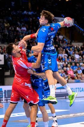 Stuttgart HBL 25 26 TVB Stuttgart MT Melsungen Nikolaj Enderleit Melsungen , Max Häfner Haefner Stuttgart Stuttgart Porsche Arena Baden Württemberg Germany