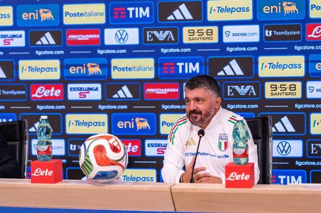 Gennaro Gattuso, Italy s coach, in press conference, PK, Pressekonferenz during the national team, Nationalteam gathering in Coverciano during Press conference of Italy s coach Gennaro Gattuso, FIFA World Cup, WM, Weltmeisterschaft, Fussball match in Florence, Italy, October 07 2025 Copyright: xSaraxEsposito IPAxSportx xipa-agency.netx xx IPA_66272528 IPA_Agency_IPA66272528
