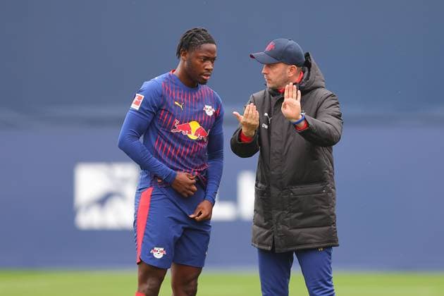 RB Leipzig Dukla Prague Test Match Leipzig, 08 10 2025, Training Center at Cottweg, Football, Men, Season 2025 2026, Test Match, RB Leipzig FK Dukla Prague , In the picture from l El Chadaille Bitshiabu 5, RB Leipzig and Coach Ole Werner RB Leipzig ,
