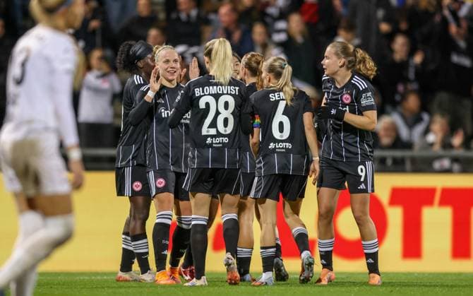 DEU, Frankfurt, Eintracht Frankfurt vs 1 FC Slovacko, UEFA Womenʼs Europa Cup, UEFA, season 2526, Stadion am Bretanobad, playoffs, first leg in picture Remina Chiba Eintracht Frankfurt 15 scores the goal to make it 4 0, cheers DFB DFL REGULATIONS PROHIBIT ANY USE OF PHOTOGRAPHS AS IMAGE SEQUENCES AND OR QUASI VIDEO, 08 10 2025 Copyright: HMBxMedia HendrikxHamelau