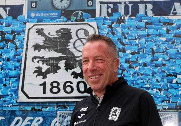 Football, Men, 3 Liga, Season 2025 2026, TSV 1860 Munich, Press conference, Presentation Markus Kauczinski, Coach Here in the picture Markus Kauczinski, coach TSV 1860 Munich at his presentation at a press conference, head, portrait, smiling