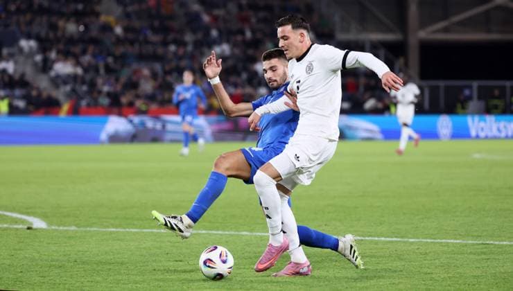 Germany Greece U21 European Championship Qualification Jena, 10 10 2025, Ernst Abbe Sportfeld, Fußball, Länderspiel , U 21 Junioren EM Qualifikation , Germany vs Greece , In the picture from left Alexios Kalogeropoulos 4, Greece , Said El Mala 7, Germany , For journalistic use only DFB UEFA regulations prohibit any use of photographs as image sequences and or quasi video , Picture Point