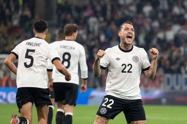 Goal for 1 0 by David Raum Germany, 22 , free kick goal, cheering, goal celebration GER, Germany vs. Luxembourg, Football, Men, World Cup Qualification Europe, Matchday 7, Season 2025 2026, 10 10 2025, GER, Germany vs. Luxembourg, Football, Men, World Cup Qualification Europe, Matchday 7, Season 2025 2026, 10 10 2025 Sinsheim Copyright: xEibner-Pressefoto WolfgangxFrankx EP_WFK
