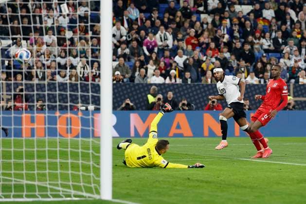 Serge Gnabry Germany, 20 , Goal scored, scored the goal to 3 0, celebrate the goal 10 10 2025, Football, UEFA Qualification for the FIFA World Cup 26, Germany Luxembourg, GER, Sinsheim, PreZero Arena Copyright: HMBxMedia xHeikoxBecker