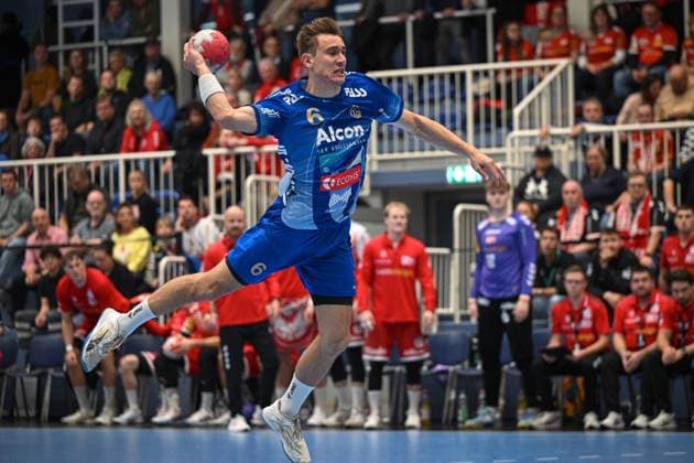 Germany, Handball, 2 Bundesliga, Matchday 7, 2025 2026, TuSEM Essen vs TV Großwallstadt, 10 10 2025, Sporthalle Am Hallo, Essen, Germany, Moritz Klenk TV Großwallstadt, 6 on goal throw Copyright: xMarkusxVerwimpx