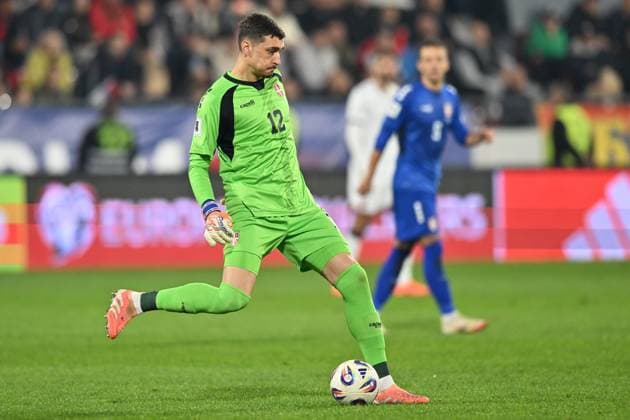 SERBIA vs ALBANIA DJORDJE PETROVIC goalkeeper, football player of Serbia, during the FIFA World Cup, WM, Weltmeisterschaft, Fussball qualification match against Albania, at Dubocica stadium. Leskovac, 11.10.2025. photo: Mladjan Ivanovic FOOTBALL, SERBIA, ALBANIA, FIFA WORLD CUP QUALIFICATIONS MATCH Leskovac Dubocica stadium Serbia Copyright: xMarkoxMetlas xMNxPressx