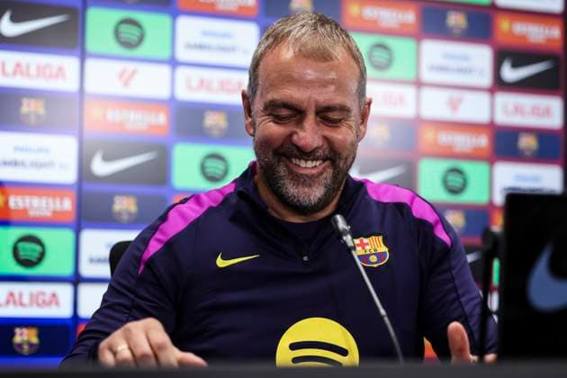 October 17, 2025, Sant Joan Despi, Barcelona, SPAIN: Hansi Flick, head coach of FC Barcelona, Barca attends his press conference, PK, Pressekonferenz during the training day of FC Barcelona ahead the Spanish League, La Liga EA Sports, football match against Girona FC at Ciudad Esportiva Joan Gamper on October 17, 2025 in Sant Joan Despi, Barcelona, Spain. Sant Joan Despi SPAIN - ZUMAa181 20251017_zaa_a181_064 Copyright: xJavierxBorregox