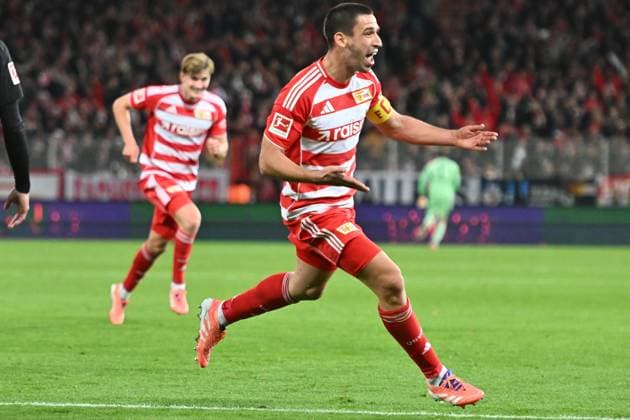 Rani Khedira 1 FC Union Berlin, 8 cheers after goal GER, 1 FC Union Berlin vs Borussia Moenchengladbach, Football, Bundesliga, Season 2025 2026, Matchday 7, 17 10 2025 DFL REGULATES PROHIBIT ANY USE OF PHOTOGRAPHS AS IMAGE SEQUENCES AND OR QUASI VIDEO GER, 1 FC Union Berlin vs Borussia Moenchengladbach, Football, Bundesliga, Season 2025 2026, Matchday 7, 17 10 2025 Berlin Copyright: xEibner-Pressefoto RyanxSleimanx EP_RSN