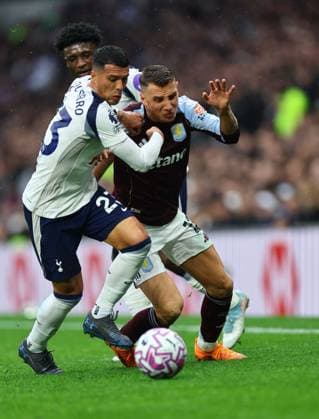 Pedro Porro of Tottenham Hotspur competes for the ball with Lucas Digne of Aston Villa Tottenham Hotspur v Aston Villa, Premier League, Football, Tottenham Hotspur Stadium, London, UK - 19 Oct 2025London Tottenham Hotspur Stadium United Kingdom EDITORIAL USE ONLY No use with unauthorised audio, video, data, fixture lists, club league logos or live services. Online in-match use limited to 120 images, no video emulation. No use in betting, games or single club league player publications. Copyright: xMichaelxZemanek Shutterstockx 15545865n