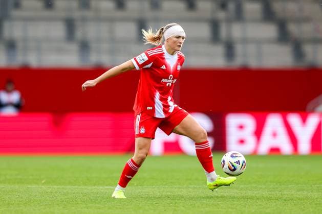 Magdalena Eriksson FC Bayern Muenchen, 05 , GER, FC Bayern Muenchen vs 1 FC Koeln, Football, Google Pixel Frauen Bundesliga, 7 Spieltag, Saison 2025 2026, 19 10 2025, DFL DFB REGULATIONS PROHIBIT ANY USE OF PHOTOGRAPHS as IMAGE SEQUENCES and or QUASI VIDEO, GER, FC Bayern Muenchen vs 1 FC Koeln, Football, Google Pixel Frauen Bundesliga, 7 Spieltag, Saison 2025 2026, 19 10 2025 Muenchen Copyright: xEibner-Pressefoto JennixMaulx EP_JML