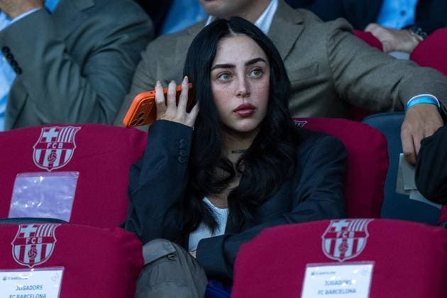 Spain-Football-Champions League FC Barcelona, Barca v Olympiacos in Barcelona, Spain. Barcelona, Spain, 21, October, 2025. Nicki Nicole before Champions League match between FC Barcelona and Olympiacos in Olympic Stadium Lluis Companys, Barcelona, Spain, on October 21, 2025. Barcelona Olympic Stadium Lluis Companys Barcelona Spain