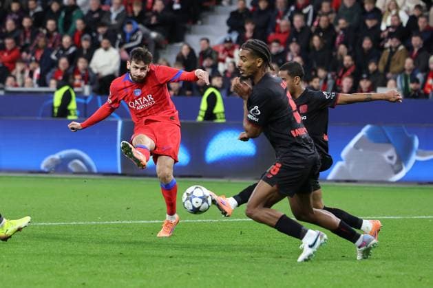 GER, UEFA CL, matchday 3, league phase, Bayer 04 Leverkusen GER vs Paris Saint Germain FRA , 21 10 2025, BayArena, Leverkusen, GER, UEFA CL, matchday 3, league phase, Bayer 04 Leverkusen GER vs Paris Saint Germain FRA , , pictured 3 1 for Paris by Khvicha Kvaratskhelia Paris 7 , nordphotoxGmbHx xMeuter nph00351