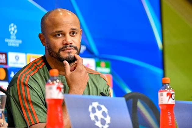 Coach Vincent KOMPANY Coach, Headcoach, FC Bayern München, FCB pensive at the press conference, PK, Portrait, Portrait, Single picture, Action, Action, 22 10 2025, Munich Germany , Football, UEFA Champions League, League Phase, FC Bayern München Club Brugge, THE EVENT REGULATIONS PROHIBIT ANY USE OF PHOTOGRAPHS AS IMAGE SEQUENCES AND OR QUASI VIDEOS xslx