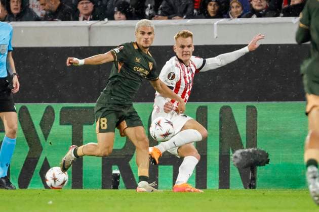 Can Bozdogan FC Utrecht, 08 and Philipp Lienhart SC Freiburg, 03 in duel , Germany, UEFA Europa League, Matchday 3, 2025 2026, SC Freiburg vs FC Utrecht, 23 10 2025, Stadion am Wolfswinkel, Freiburg, Germany Freiburg Stadion am Wolfswinkel Baden Württemberg Germany Copyright: xGrantxHubbsx