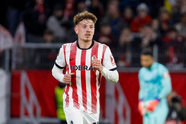 Philipp Treu SC Freiburg, 29 , Germany, UEFA Europa League, Matchday 3, 2025 2026, SC Freiburg vs FC Utrecht, 23 10 2025, Stadion am Wolfswinkel, Freiburg, Germany Freiburg Stadion am Wolfswinkel Baden Württemberg Germany Copyright: xGrantxHubbsx