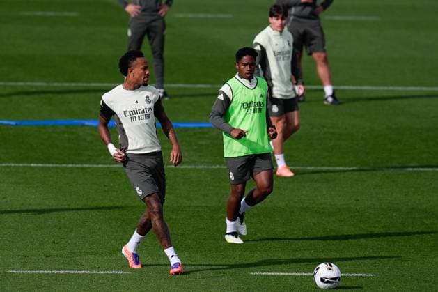 October 25, 2025, Valdebebas, Madrid, Spain: Eder Militao during the Real Madrid training session ahead their upcoming Spanish League, LaLiga EA Sports, football match against FC Barcelona, Barca at Ciudad Deportiva Real Madrid on October 25, 2025, in Valdebebas, Madrid, Spain. Valdebebas Spain - ZUMAa181 20251025_zaa_a181_071 Copyright: xDennisxAgyemanx