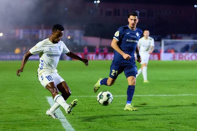 Lubambo Musonda 1 FC Magdeburg, 19 comes free to cross GER, FV Illertissen 1921 e V vs 1 FC Magdeburg, Football, Mens DFB Cup, 2nd round, 2025 2026 season, 29 10 2025 GER, FV Illertissen 1921 e V vs 1 FC Magdeburg, Football, Mens DFB Cup, 2nd round, 2025 2026 season, 29 10 2025 Illertissen Copyright: xEibner-Pressefoto GeraldxOelze-dexStoppanyx EP_ODS