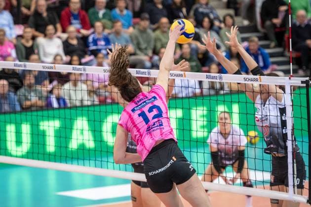 Lucia Varela Gomez Allianz MTV Stuttgart, 12 GER, Allianz MTV Stuttgart Dresdner SC, Volleyball Bundesliga, VBL, 2025 2026 season, 29 10 2025 GER, Allianz MTV Stuttgart Dresdner SC, Volleyball Bundesliga, VBL, 2025 2026 season, 29 10 2025 Stuttgart Copyright: xSandyxDinkelackerx EP_SDR