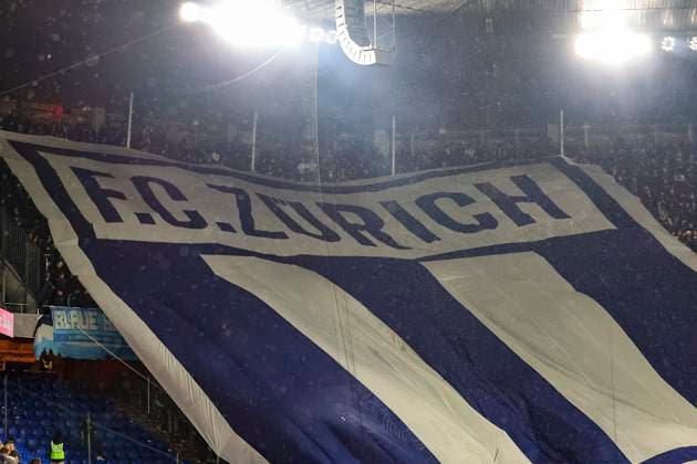 Fanblock FC Zurich , Switzerland, Football, Super League, Matchday 11, 2025 2026, FC Basel 1893 vs FC Zurich, 29 10 2025, Sankt Jakob Park, Basel, Switzerland Basel Sankt Jakob Park Canton Basel City Switzerland Copyright: xGrantxHubbsx