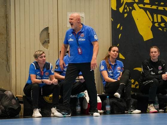 Herbert Mueller Thueringer HC, Coach unhappy with the performance Borussia Dortmund vs Thueringer HC, Handball, 1 Bundesliga Women, Matchday 7, Season 2025 2026, 29 10 2025 Borussia Dortmund vs Thueringer HC, Handball, 1 Bundesliga Women, Matchday 7, Season 2025 2026, 29 10 2025 Dortmund Copyright: xEibner-Pressefoto DamianxKruczynx EP_DKI