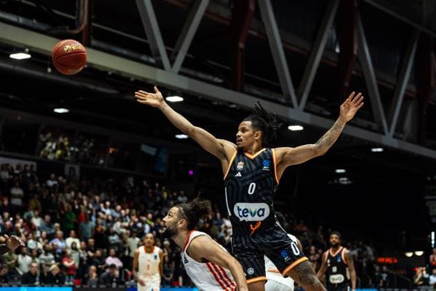 GER, BKT EuroCup, Season 2025 2026, Niners Chemnitz Ratiopharm Ulm 29 10 2025, Fair, Chemnitz, GER, BKT EuroCup, Season 2025 2026, Niners Chemnitz Ratiopharm Ulm Nelson Weidemann Ratiopharm Ulm, 0 Photo Alexander Trienitz Chemnitz Fair Saxony Germany