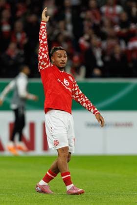 Armindo Sieb FSV Mainz 05 , FSV Mainz 05 vs VFB Stuttgart, Football, DFB Pokal, 2 Round, Season 2025 2026, 29 10 2025 DFB regulations prohibit any use of photographs as image sequences and or quasi video FSV Mainz 05 vs VFB Stuttgart, Football, DFB Pokal, 2 Round, Season 2025 2026, 29 10 2025 Copyright: xEibner-Pressefoto AlexanderxNeisx EP_ANS