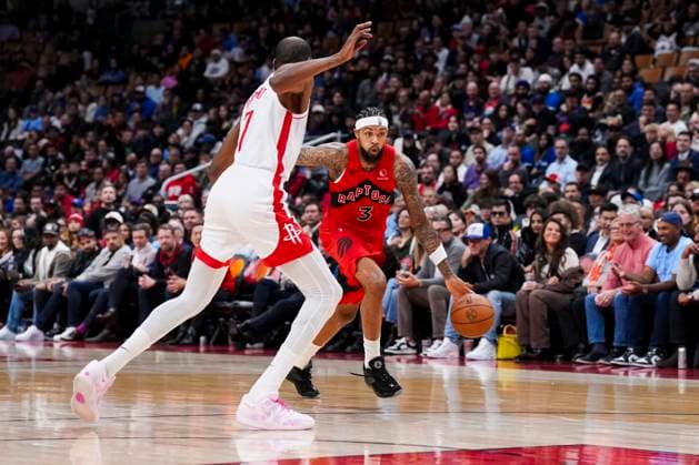 October 29, 2025, Toronto, On, Canada: Toronto Raptors forward Brandon Ingram (3) plays the ball against Houston Rockets forward Kevin Durant (7) during the second half of preseason NBA, Basketball Herren, USA basketball action in Toronto, Wednesday, Oct. 29, 2025. Kevin Durant, Scottie Barnes - ZUMAc35_ 20251029_zaf_c35_174 Copyright: xThomasxSkrljx