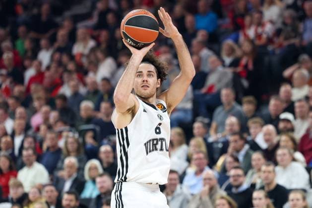 Alessandro Pajola Virtus Bologna, 06 , GER, FC Bayern Basketball vs Virtus Bologna, Basketball, Euroleague, Matchday 8, Season 2025 2026, 30 10 2025, GER, FC Bayern Basketball vs Virtus Bologna, Basketball, Euroleague, Matchday 8, Season 2025 2026, 30 10 2025 Munich Copyright: xEibner-Pressefoto JennixMaulx EP_JML