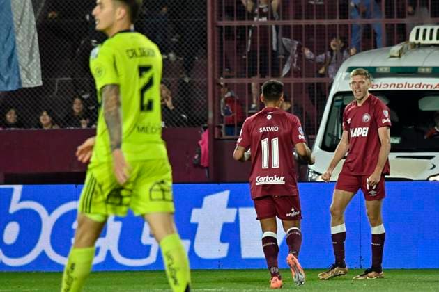 Futbol, Lanus vs Universidad de Chile. Copa Sudamericana 2025. El jugador de Lanus, Rodrigo Castillo, celebra su gol contra Universidad de Chile durante del partido de vuelta de la semifinal de Copa Sudamericana disputado en el Estadio Ciudad de Lanus en Lanus, Argentina. 30 10 2025 Juan Baez Fotobaires Photosport Football, Lanus vs Universidad de Chile. 2025 Copa Sudamericana Championship. Lanus player, Rodrigo Castillo, celebrate scoring against Universidad de Chile during a Copa Sudamericana Championship semifinal, second leg match at the Estadio Ciudad de Lanus in Lanus, Argentina. 30 10 2025 Juan Baez Fotobaires Photosport Lanus vs Universidad de Chile, Copa Sudamericana 2025