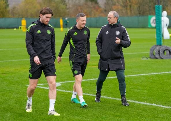 Celtic Interim Manager Martin O Neill with Celtic captain Callum McGregor & Anthony Ralston of Celtic (left). Celtic Team Training, William Hill Scottish Premiership, Football, Lennoxtown Training Ground, East Dunbartonshire, Scotland, UK - 31 Oct 2025Glasgow Celtic Park United Kingdom EDITORIAL USE ONLY No use with unauthorised audio, video, data, fixture lists, club league logos or live services. Online in-match use limited to 120 images, no video emulation. No use in betting, games or single club league player publications. Copyright: xStuartxWallace Shutterstockx 15634047g