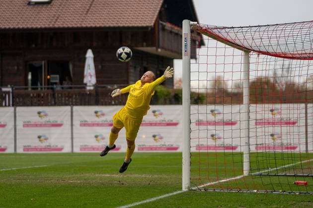 Maximilian Reule SG Sonnenhof Großaspach, 01 would have saved the free kick that landed in the outer net, SG Sonnenhof Großaspach vs 1 FSV Mainz 05 II, Football, Regionalliga Südwest, Matchday 15, Season 2025 2026, 01 11 2025 SG Sonnenhof Großaspach vs 1 FSV Mainz 05 II, Football, Regionalliga Südwest, Matchday 15, Season 2025 2026, 01 11 2025 Aspach Copyright: xEibner-Pressefoto PhilipxZieglerx EP_PZR