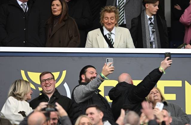 Glasgow, Scotland, 2nd November 2025. Sir Rod Stewart during the Rangers vs Celtic, Premier Sports Cup Semi-Final, Hampden Park, Glasgow. Picture credit should read: Neil Hanna Sportimage EDITORIAL USE ONLY. No use with unauthorised audio, video, data, fixture lists, club league logos or live services. Online in-match use limited to 120 images, no video emulation. No use in betting, games or single club league player publications. SPI_089_NH_Rangers_Celtic. SPI-4258-0089