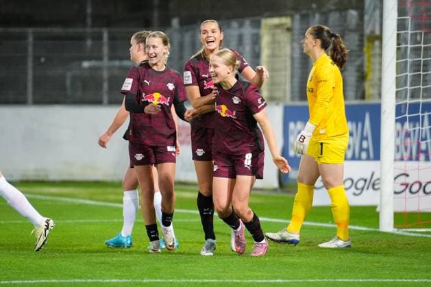 Football, Google Pixel Womens Bundesliga, 8 Matchday, 2025 2026, SC Freiburg vs RB Leipzig, 03 11 2025, Dreisamstadion, Freiburg, Emilia Kiaer Asgeiersdottir RB Leipzig ,8 Goal, Goal celebration, Emotions, Goal shot, Joy, Cheering, Freiburg Dreisamstadion Baden Württemberg Germany Copyright: xFINLEYxMÖRCHx