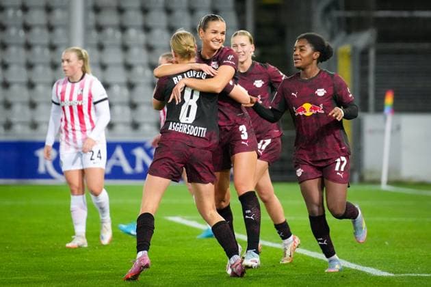 Football, Google Pixel Womens Bundesliga, 8 Matchday, 2025 2026, SC Freiburg vs RB Leipzig, 03 11 2025, Dreisamstadion, Freiburg, Emilia Kiaer Asgeiersdottir RB Leipzig ,8 Goal, Goal celebration, Emotions, Goal shot, Joy, Cheering, Freiburg Dreisamstadion Baden Württemberg Germany Copyright: xFINLEYxMÖRCHx