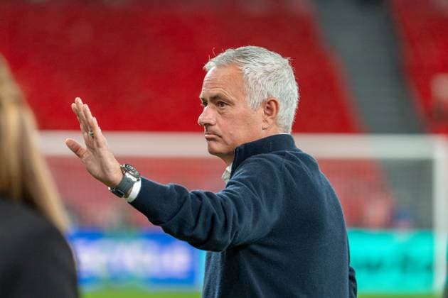 Jose Mourinho Benfica Lisbon, Coach , POR, Benfica Lisbon vs Bayer 04 Leverkusen, Football, UEFA Champions League, Matchday 4, 2025 2026 season, 05 11 2025, POR, Benfica Lisbon vs Bayer 04 Leverkusen, Football, UEFA Champions League, Matchday 4, 2025 2026 season, 05 11 2025, Lisbon Copyright: xEibner-Pressefoto EdwardxCheungx EP_ECG