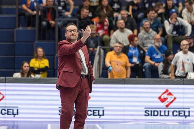 GER, European North Basketball League, ENBL, 2025 2026, Syntainics MBC Valmiera Glass VIA 05 11 2025, Stadthalle, Weißenfels, GER, European North Basketball League, ENBL, 2025 2026, Syntainics MBC Valmiera Glass VIA Marco Ramondino Head Coach , Syntainics MBC Â Photo Alexander Trienitz Weißenfels Stadthalle Sachsen Anhalt Germany