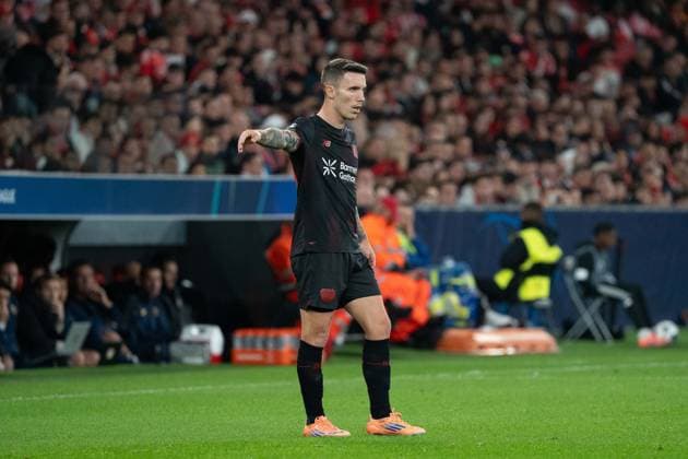 Alejandro Grimaldo Bayer Leverkusen, 20 , POR, Benfica Lisbon vs Bayer 04 Leverkusen, Football, UEFA Champions League, Matchday 4, 2025 2026 season, 05 11 2025, POR, Benfica Lisbon vs Bayer 04 Leverkusen, Football, UEFA Champions League, Matchday 4, 2025 2026 season, 05 11 2025, Lisbon Copyright: xEibner-Pressefoto EdwardxCheungx EP_ECG