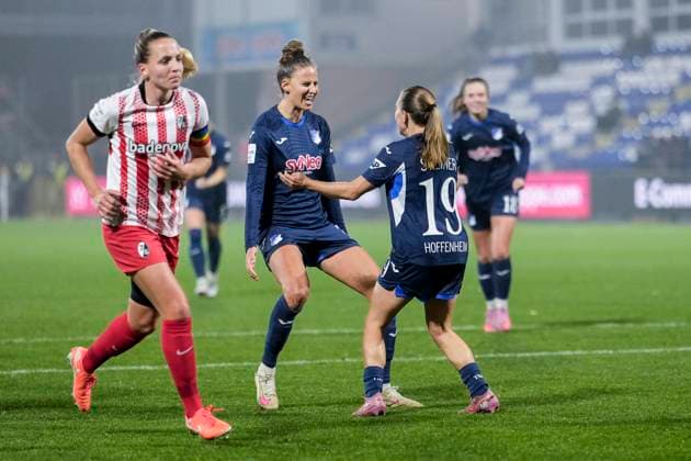 from left Franziska Harsch TSG, 17 , Marie Steiner TSG, 19 , players of TSG 1899 Hoffenheim, celebrate the goal, celebrate the goal, goal, celebration, cheers about the goal, joy, joy, rejoices, optimistic, positive, game scene, highlight, action, action, 06 11 2025, Sinsheim Hoffenheim Germany , Soccer, Google Pixel Women Bundesliga, TSG 1899 Hoffenheim SC Freiburg, DFB DFL REGULATIONS PROHIBIT ANY USE OF PHOTOGRAPHS AS IMAGE SEQUENCES AND OR QUASI VIDEO xozx