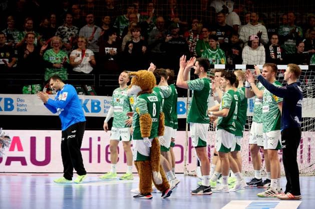 DEU, DHB Pokal, Fuechse Berlin vs Eisenach, 06 11 2025, Max Schmeling Halle, Berlin, DEU, DHB Pokal, Fuechse Berlin vs Eisenach, in the picture Fuechse player circle, Dejan Milosavljev Fuechse Berlin 96 nordphotoxGmbHx xEngler nph00076