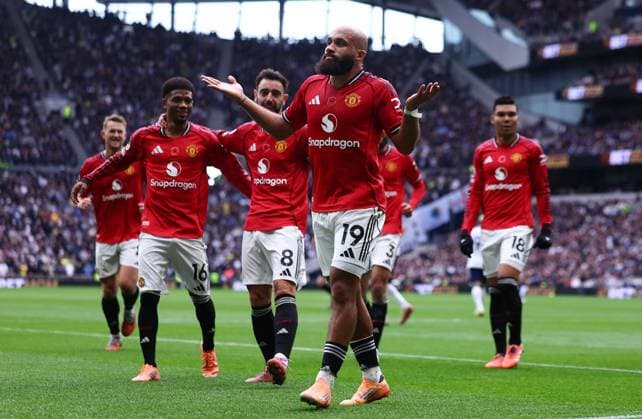 London, England, 8th November 2025. Bryan Mbeumo of Manchester United, ManU celebrates after scoring the opening goal during the Tottenham Hotspur vs Manchester United Premier League match at the Tottenham Hotspur Stadium, London. Picture credit should read: Paul Terry Sportimage EDITORIAL USE ONLY. No use with unauthorised audio, video, data, fixture lists, club league logos or live services. Online in-match use limited to 120 images, no video emulation. No use in betting, games or single club league player publications. SPI_025_PT_Tottenaham_Man_Utd SPI-4271-0025