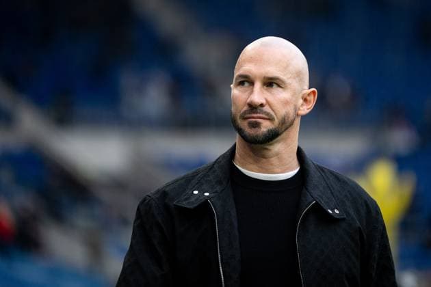 Christian Ilzer TSG Hoffenheim, Trainer , GER, TSG 1899 Hoffenheim vs RB Leipzig, Fussball Bundesliga, 10 Spieltag, Saison 2025 2026, 07 11 2025 DFB DFL regulations prohibit any use of photographs as image sequences and or quasi video GER, TSG 1899 Hoffenheim vs RB Leipzig, Fussball Bundesliga, 10 Spieltag, Saison 2025 2026, 07 11 2025 Sinsheim Copyright: xEibner-Pressefoto Memmlerx EP_MMR