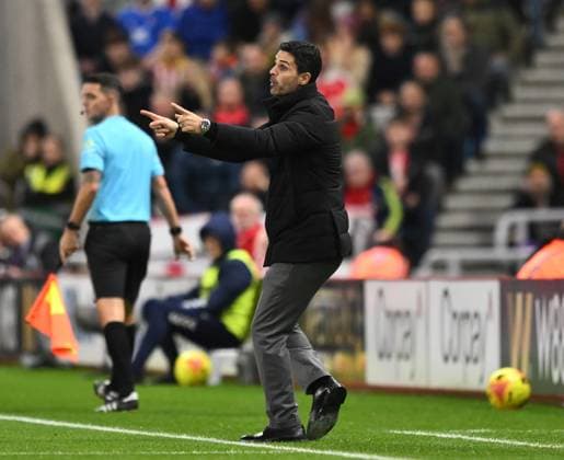 Mikel Arteta manager of Arsenal Sunderland v Arsenal, Premier League, Football, Stadium of Light, Sunderland, UK - 08 Nov 2025Sunderland Stadium of Light United Kingdom EDITORIAL USE ONLY No use with unauthorised audio, video, data, fixture lists, club league logos or live services. Online in-match use limited to 120 images, no video emulation. No use in betting, games or single club league player publications. Copyright: xRichardxLee Shutterstockx 15702163w