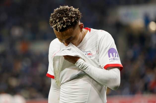 v l n r disappointment, dejected, depressed, frustrated, disappointed, looking disappointed, dissapointed at Antonio Nusa RB Leipzig, 7 , 08 11 2025, Football, Bundesliga, TSG Hoffenheim RB Leipzig, GER, Sinnsheim, PreZero Arena, DFL REGULATIONS PROHIBIT ANY USE OF PHOTOGRAPHS AS IMAGE SEQUENCES AND OR QUASI VIDEO Copyright: HMBxMedia xHeikoxBecker