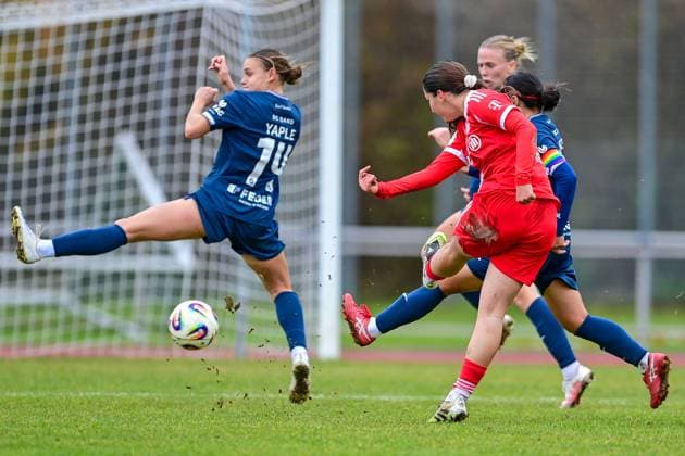v li Emily Yaple Sand, 14 Elira Terakaj FCB, 7 pulls away, with shot on goal, Rio Takizawa Sand, 17 , 09 11 2025, Aschheim Germany , Soccer,2 Women Bundesliga, FC Bayern München II SC Sand, DFB DFL REGULATIONS PROHIBIT ANY USE OF PHOTOGRAPHS AS IMAGE SEQUENCES AND OR QUASI VIDEO xslx