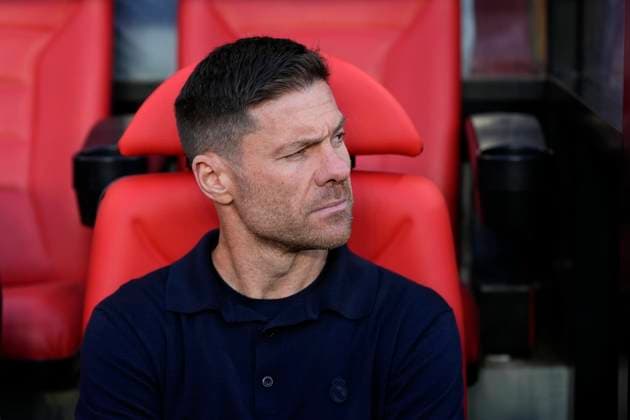 November 9, 2025, Madrid, Madrid, Spain: Xabi Alonso, head coach of Real Madrid, looks on during the Spanish League, LaLiga EA Sports, football match played between Rayo Vallecano and Real Madrid C.F. at Estadio de Vallecas on November 9, 2025, in Madrid, Spain. Madrid Spain - ZUMAa181 20251109_zaa_a181_110 Copyright: xOscarxJ.xBarrosox