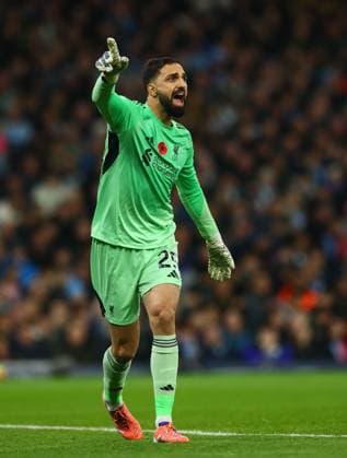 Giorgi Mamardashvili of Liverpool Manchester City v Liverpool, Premier League, Football, Etihad Stadium, Manchester, UK - 09 Nov 2025Manchester Etihad Stadium United Kingdom EDITORIAL USE ONLY No use with unauthorised audio, video, data, fixture lists, club league logos or live services. Online in-match use limited to 120 images, no video emulation. No use in betting, games or single club league player publications. Copyright: xPaulxCurrie Shutterstockx 15702266s