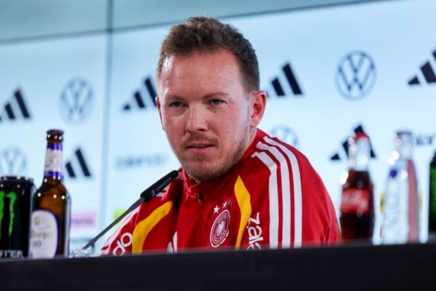 Bundestrainer Julian Nagelsmann (Germany) stellt sich bei der Pressekonferenz den Fragen der Journalisten, , Pressekonferenz mit Bundestrainer Julian Nagelsmann, Volkswagen Arena am 10. November 2025 in Wolfsburg, Deutschland. (Foto von Marco Steinbrenner DeFodi Images) Bundestrainer Julian Nagelsmann (Germany) answers journalists questions at the press conference, PK, Pressekonferenz , Pressekonferenz mit Bundestrainer Julian Nagelsmann, Volkswagen Arena, November 10, 2025 in Wolfsburg, Germany. (Photo by Marco Steinbrenner DeFodi Images) DFL regulations prohibit any use of photographs as image sequences and or quasi-video. Bundestrainer Julian Nagelsmann Germany answers journalists questions at the press conference, , Press conference with Bundestrainer Julian Nagelsmann, Volkswagen Arena, November 10, 2025 in Wolfsburg, Germany Photo by Marco Steinbrenner DeFodi Images Bundestrainer Julian Nagelsmann Germany answers journalists questions at the press conference, , Press conference with national coach Julian Nagelsmann, Volkswagen Arena, November 10, 2025 in Wolfsburg, Germany Photo by Marco Steinbrenner DeFodi Images DFL regulations prohibit any use of photographs as image sequences and or quasi video