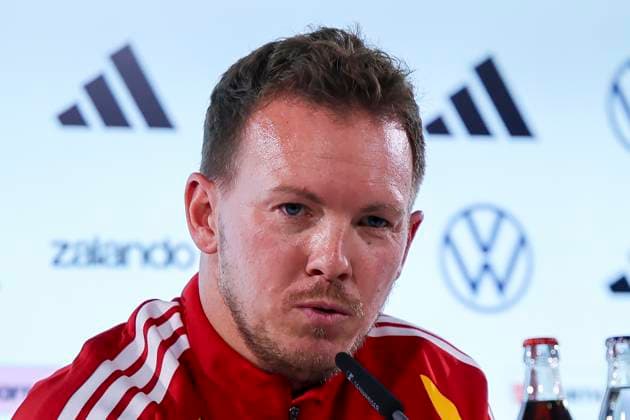 Bundestrainer Julian Nagelsmann (Germany) stellt sich bei der Pressekonferenz den Fragen der Journalisten, , Pressekonferenz mit Bundestrainer Julian Nagelsmann, Volkswagen Arena am 10. November 2025 in Wolfsburg, Deutschland. (Foto von Marco Steinbrenner DeFodi Images) Bundestrainer Julian Nagelsmann (Germany) answers journalists questions at the press conference, PK, Pressekonferenz , Pressekonferenz mit Bundestrainer Julian Nagelsmann, Volkswagen Arena, November 10, 2025 in Wolfsburg, Germany. (Photo by Marco Steinbrenner DeFodi Images) DFL regulations prohibit any use of photographs as image sequences and or quasi-video. Bundestrainer Julian Nagelsmann Germany answers journalists questions at the press conference, , Press conference with Bundestrainer Julian Nagelsmann, Volkswagen Arena, November 10, 2025 in Wolfsburg, Germany Photo by Marco Steinbrenner DeFodi Images Bundestrainer Julian Nagelsmann Germany answers journalists questions at the press conference, , Press conference with national coach Julian Nagelsmann, Volkswagen Arena, November 10, 2025 in Wolfsburg, Germany Photo by Marco Steinbrenner DeFodi Images DFL regulations prohibit any use of photographs as image sequences and or quasi video