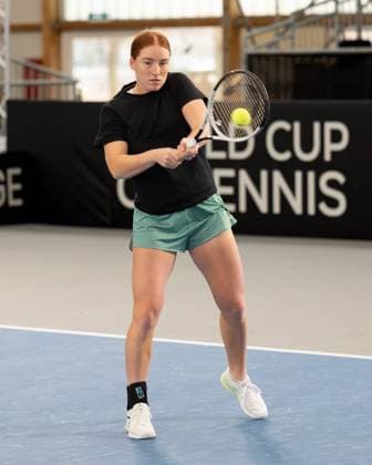 Billie Jean King Cup 2025 Play Offs, TC Ismaning, Munich, Germany, Team Germany, Eva Lys trains, training, warm up, warm up, Ella Seidel trains tennis Billie Jean King Cup 2025 ITF Billie Jean King Cup TC Ismaning Ismaning Bavaria Germany November 12, 2025 Billie Jean King Cup 2025 Play Offs, TC Ismaning, Munich, Germany, Team Germany, Eva Lys trains, training, warm up, Warm up Tennis Billie Jean King Cup 2025 ITF Billie Jean King Cup TC Ismaning Ismaning Bavaria Germany 12 November 2025 Copyright: xJuergenxHasenkopfx